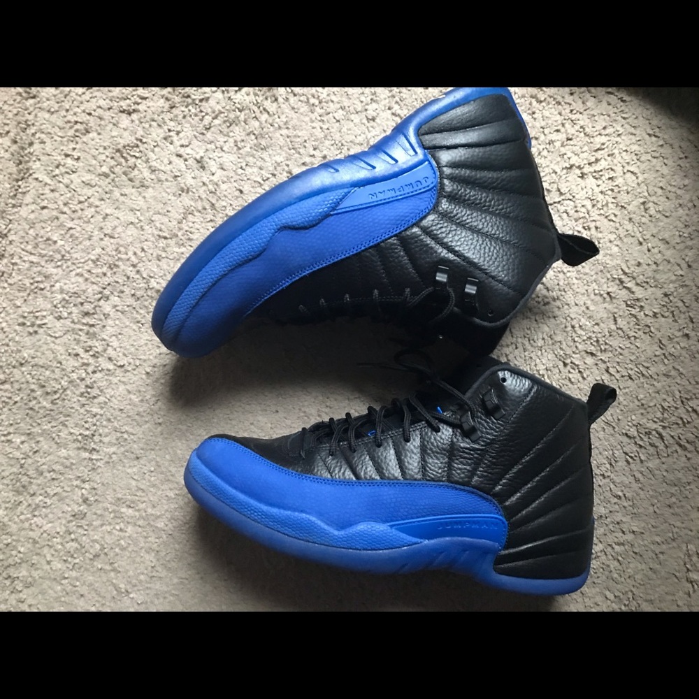 Jordan 12's